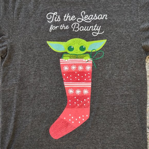 Star Wars Shirt Womens Small Baby Yoda Christmas - Picture 2 of 9